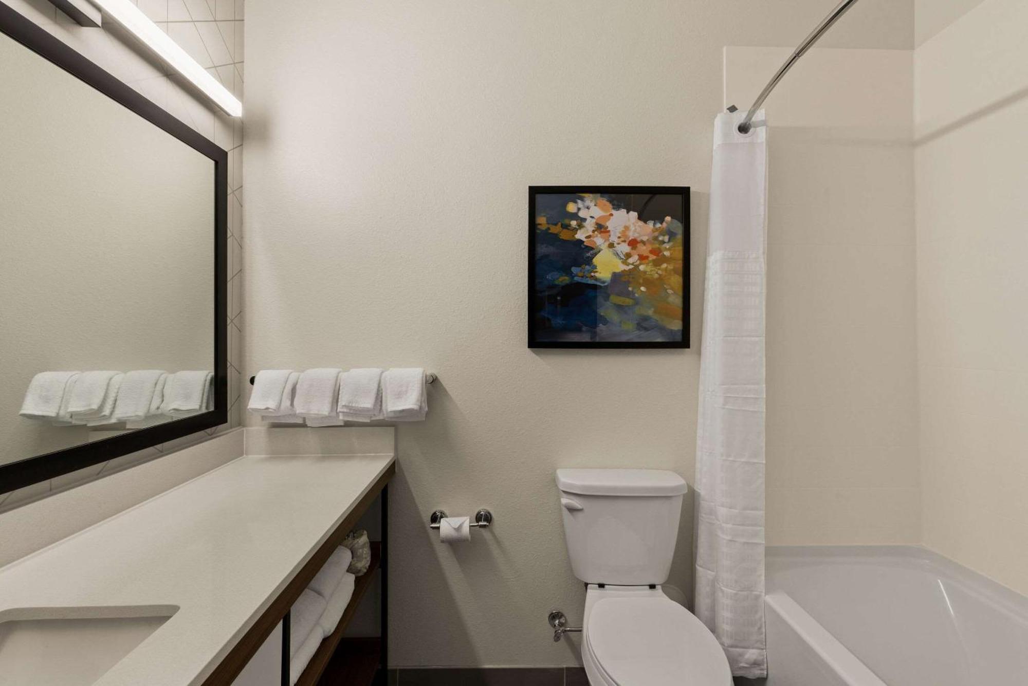 Everhome Suites Temecula Exterior photo